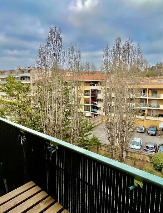 Studio Sainte Victoire Avec Balcon Lägenhet Aix-en-Provence Frankrike